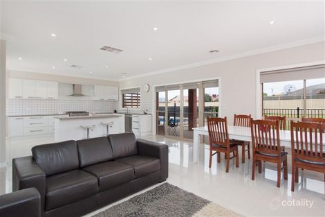 Property photo of 1 Hakea Drive Coolamon NSW 2701