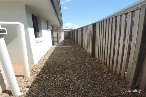 Property photo of 33 Newport Parade Blacks Beach QLD 4740