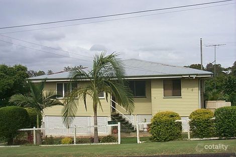 12 Perrett St, Bundamba, QLD 4304