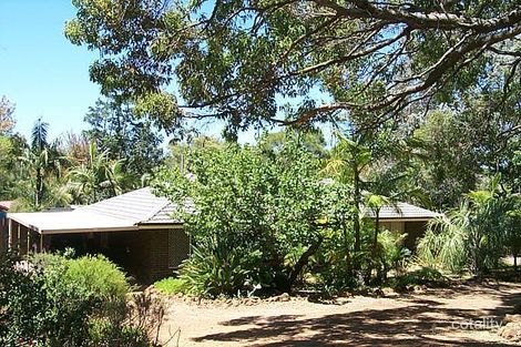 363 Lesmurdie Rd, Lesmurdie, WA 6076