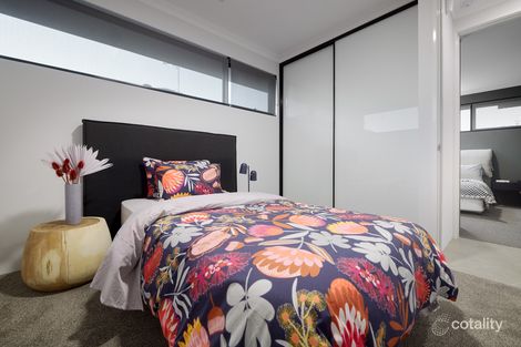 Property photo of 5 Fernleaf Loop Piara Waters WA 6112