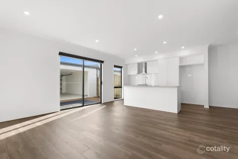 3 Sustain St, Mambourin, VIC 3024