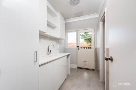 Property photo of 9 Udall Place Gwelup WA 6018