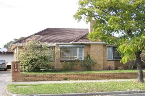 82 Bignell Rd, Bentleigh East, VIC 3165