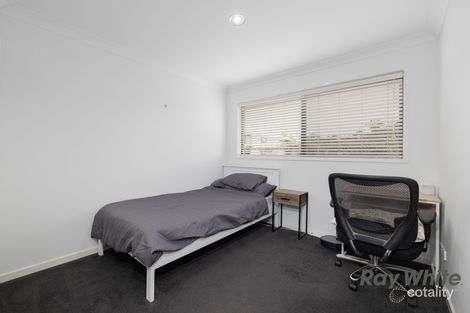 Property photo of 106 Tweeddale Circuit Drewvale QLD 4116