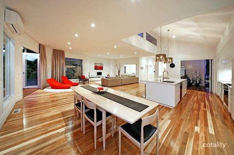 56 Truganini Rd, Carnegie, VIC 3163