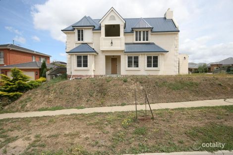 26 Clydesdale Way, Highton, VIC 3216