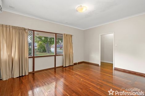 Property photo of 16 Almurta Way Nollamara WA 6061