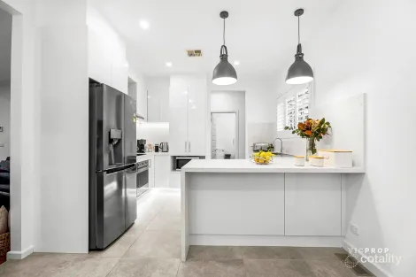 Property photo of 36 Manfred Avenue St Albans VIC 3021
