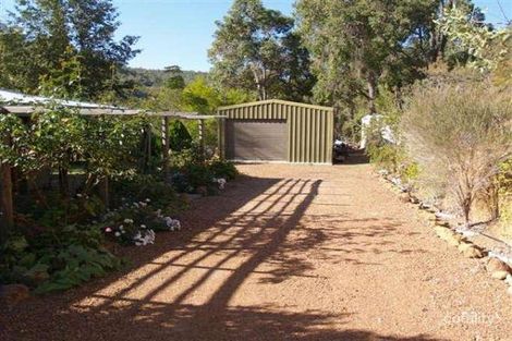 Property photo of 60 Walnut Road Bickley WA 6076