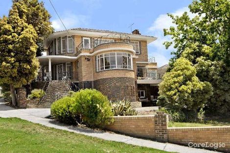 Property photo of 32 Hill Road Balwyn North VIC 3104