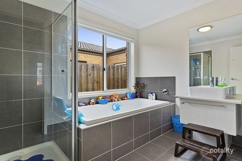 Property photo of 29 Fitzwilliam Drive Doreen VIC 3754