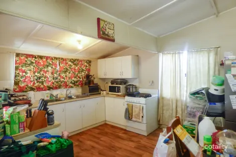 Property photo of 26 Lewis Street Roma QLD 4455