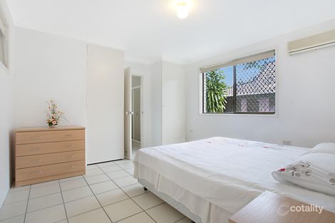 Property photo of 4/16 St Kilda Avenue Broadbeach QLD 4218