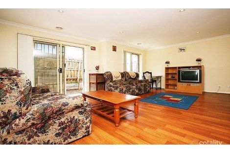 Property photo of 4/10 Miranda Road Reservoir VIC 3073