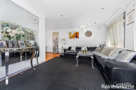 Property photo of 7 Maynard Place Kings Park VIC 3021