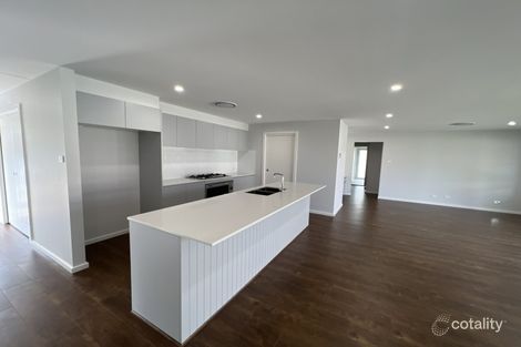 82 Milburn Cct, Boolaroo, NSW 2284