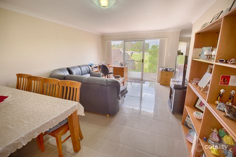 Property photo of 2/31 Dunnart Street Aberglasslyn NSW 2320