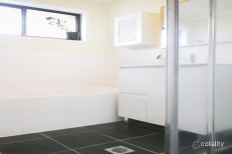 Property photo of 11 Bluewater Avenue Fassifern NSW 2283