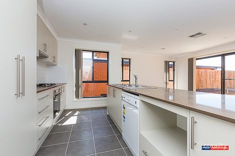 Property photo of 18 Munjuwa Street Ngunnawal ACT 2913