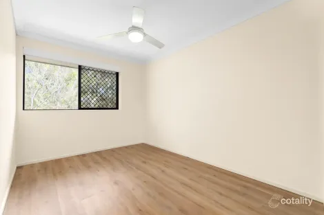 Property photo of 32/7-11 Brown Street Labrador QLD 4215