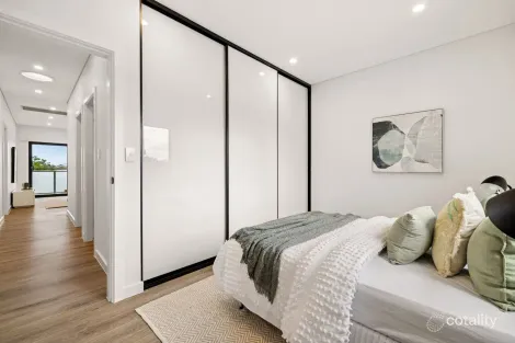 Property photo of 45 Simmons Road Kingsgrove NSW 2208