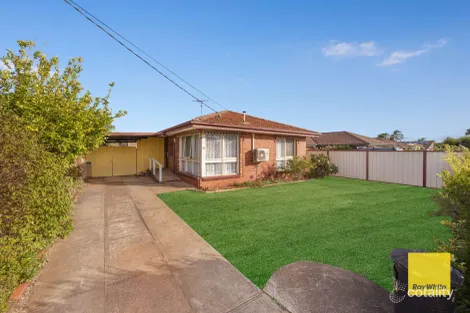 38 Hume Ave, Melton South, VIC 3338