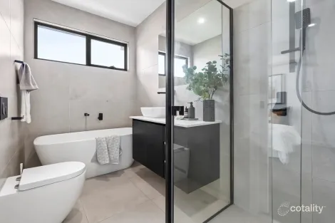 Property photo of 3/91 Haldane Road Niddrie VIC 3042