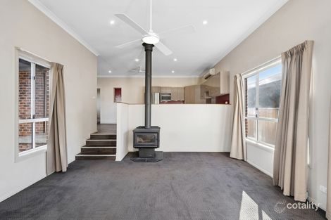 Property photo of 2 Curran Street Orange NSW 2800