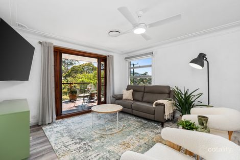 Property photo of 4 Bourbon Street Wyoming NSW 2250