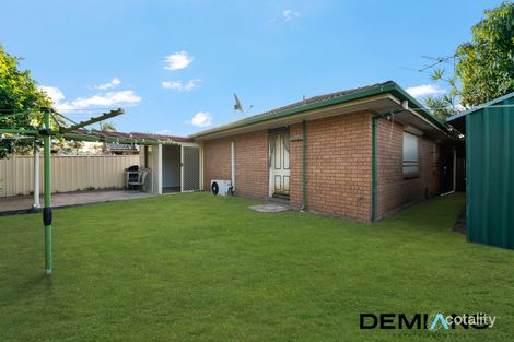 Property photo of 4 Booree Court Wattle Grove NSW 2173