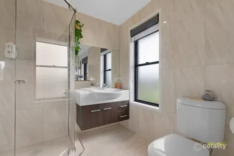 Property photo of 2/2 Barnstaple Street Torquay QLD 4655