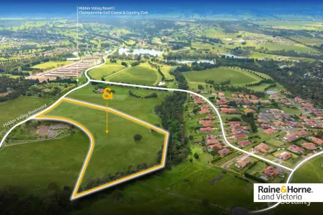 4 HIDDEN VALLEY BVD, WALLAN, VIC 3756