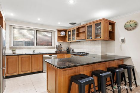 Property photo of 2 Richard Court Mordialloc VIC 3195