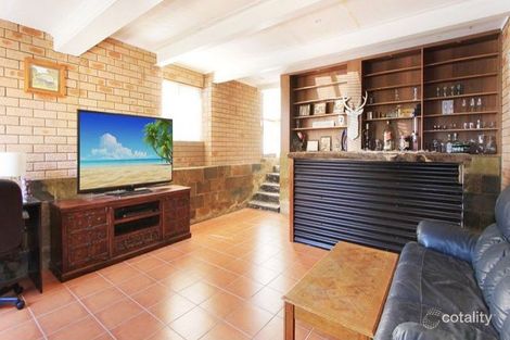 Property photo of 241 Reddall Parade Mount Warrigal NSW 2528