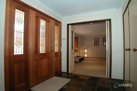 Property photo of 14 Windsor Crescent Brownsville NSW 2530