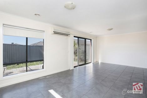 Property photo of 3 Clairview Road Deer Park VIC 3023