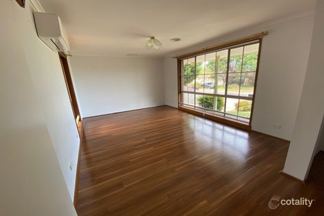 Property photo of 3 Dewpoint Crescent Hampton Park VIC 3976