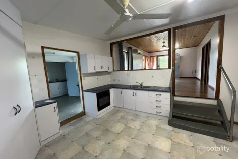 Property photo of 12 Palm Avenue Coconuts QLD 4860