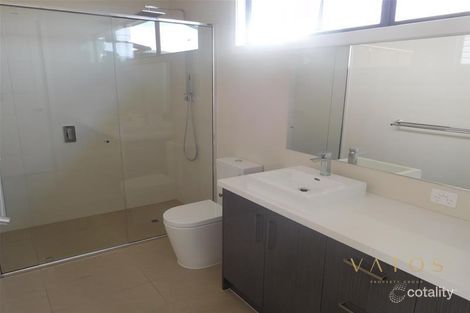 Property photo of 1/26 Eramosa Road West Somerville VIC 3912