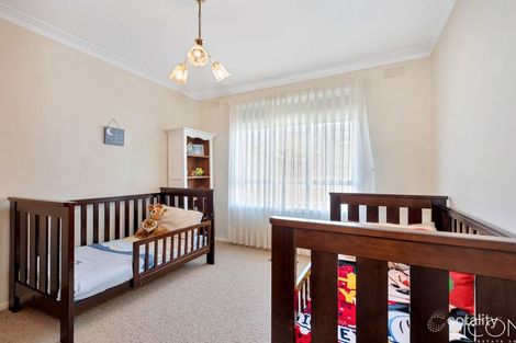 Property photo of 2 Emma Street Fawkner VIC 3060