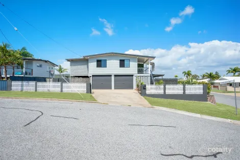 10 Pandanus Ave, Kin Kora, QLD 4680