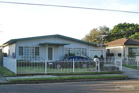 27 Goodacre Ave, Fairfield West, NSW 2165