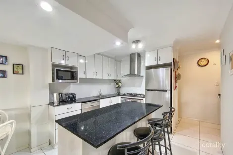 2/173 North St, Rockville, QLD 4350