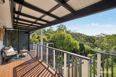 Property photo of 25 Wheatley Road Yarrawarrah NSW 2233