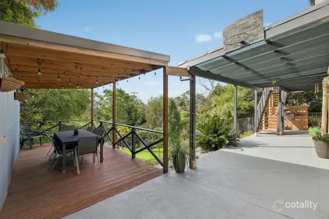 Property photo of 25 Wheatley Road Yarrawarrah NSW 2233