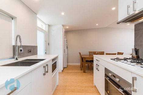 19/318 Canning Hwy, Bicton, WA 6157