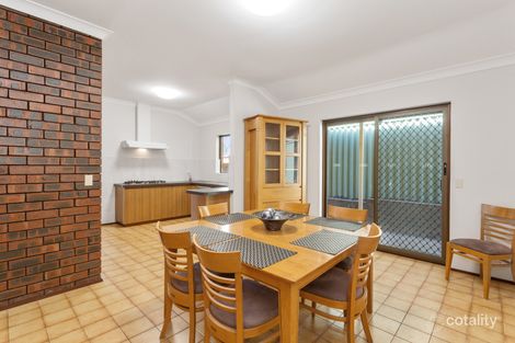 Property photo of 25 Hanlin Way Samson WA 6163