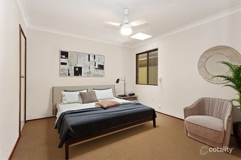 Property photo of 25 Hanlin Way Samson WA 6163