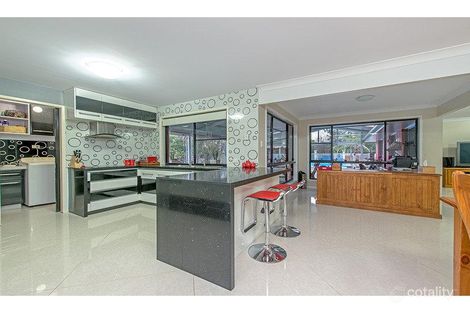 Property photo of 17 Eclipse Court Highfields QLD 4352